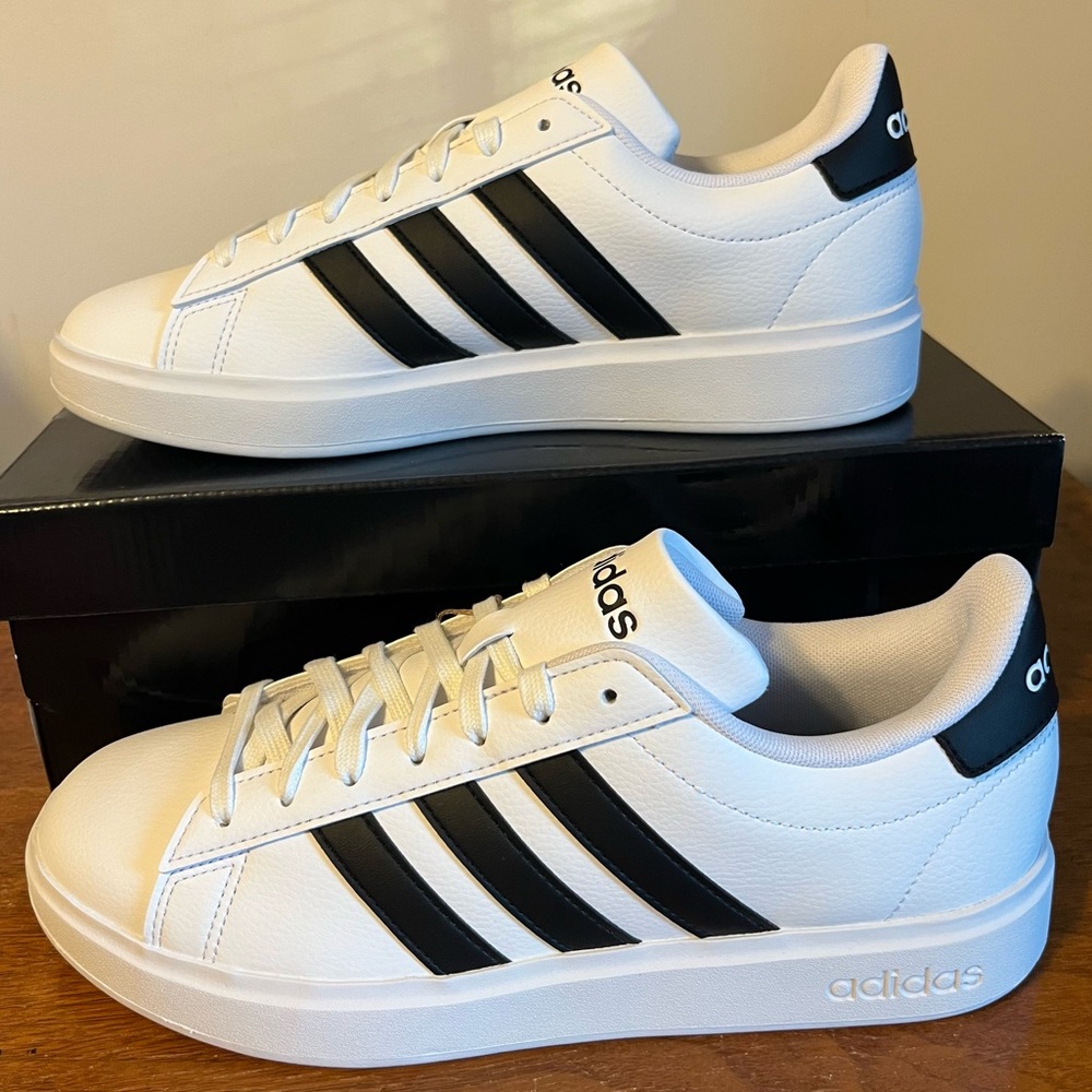 Adidas Women's Grand Court 2.0